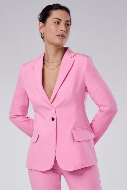 blazer feminino de alfaiataria rosa com martingale taeme principessa1