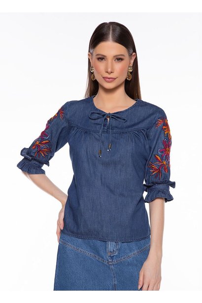 blusa jeans sustentavel com bordado floral titanium jeans1 easy resize com