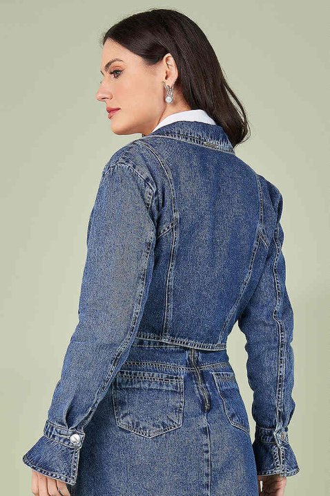 jaqueta jeans com ilhos 4