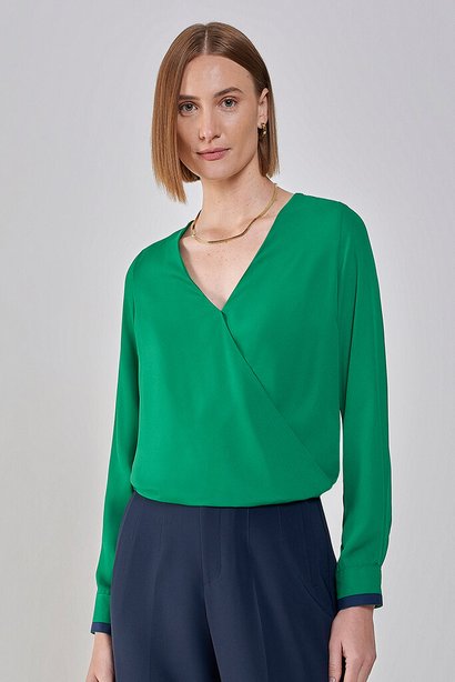 blusa verde transpassada 1