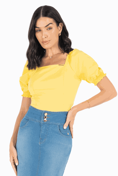 02 blusa com detalhes em lastex amarelo via tolentino